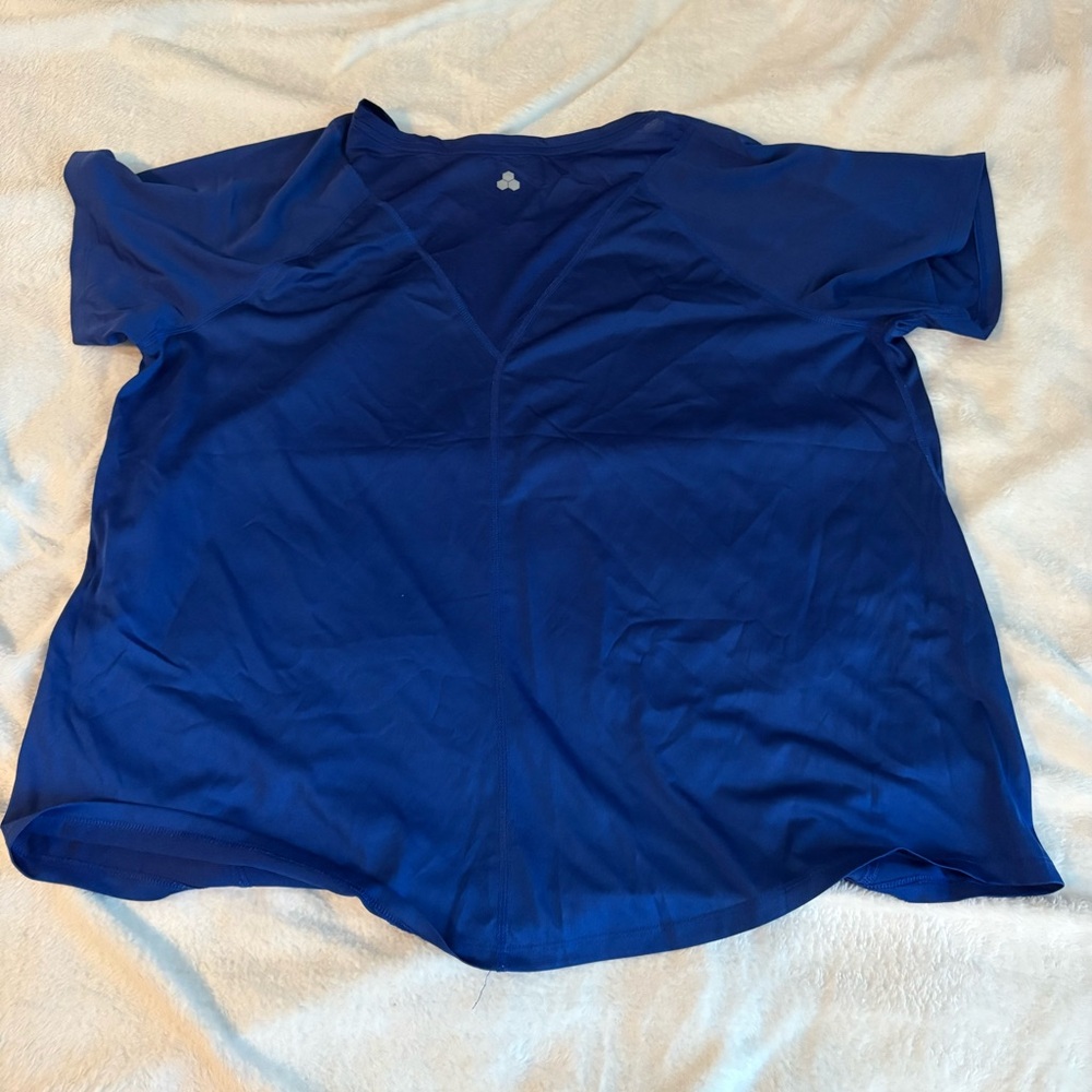Tek Gear Women's Blue Top Size 2X Activewear
